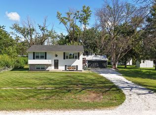 181 E Randolph St, Jacksonville, MO 65260