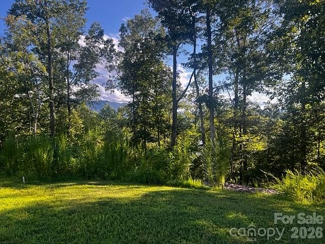 1st image of 23 Mountain Pkwy