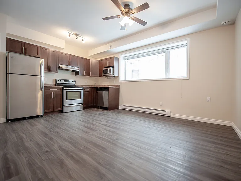 433 Edison Ave #315 — Photo 6