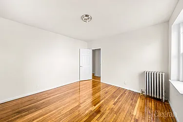 Rented by Elegran