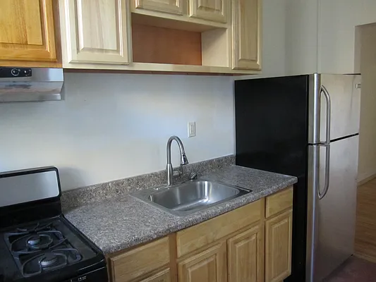 Rented by David W Realty Inc | media 10