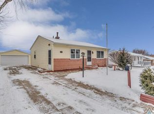 3308 E 15th St, Sioux Falls, SD 57103