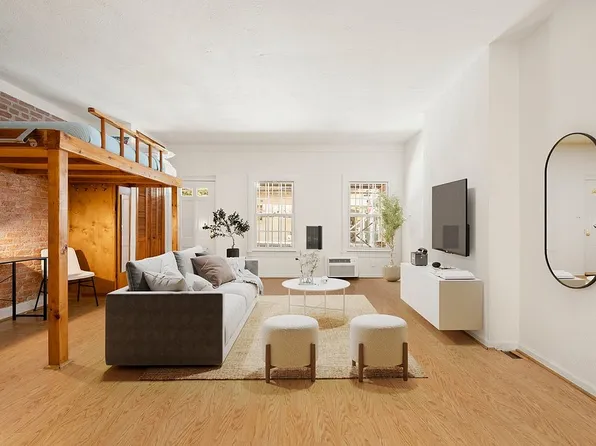 280 W 12th St APT 1W, Manhattan, NY 10014