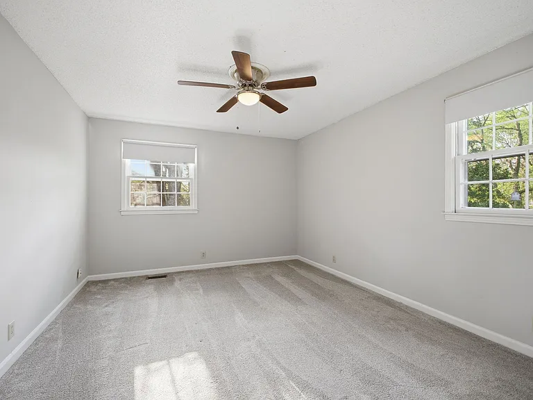 6406 Fischer Ct — Photo 13