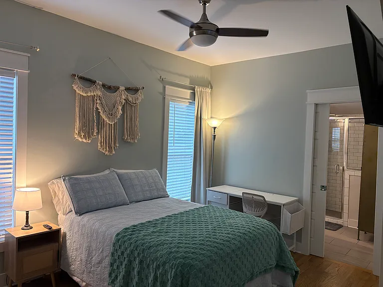 205 Elberta St — Photo 24