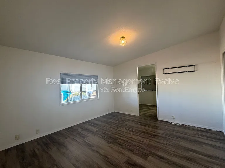 1514 E Muriel Dr — Photo 15