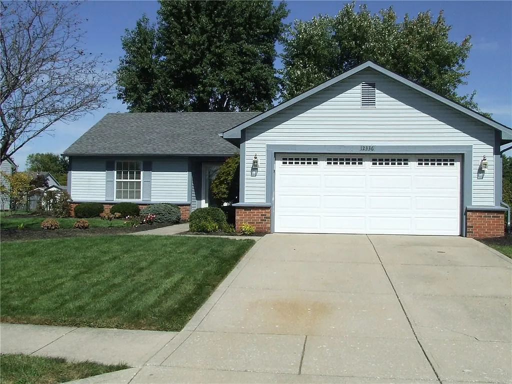 12336 Cobblestone South Dr photo 1