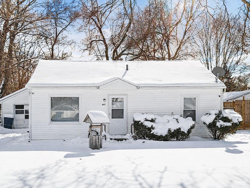 1st image of 647 Stephanie St