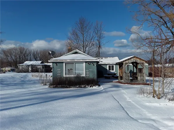 9371 Leroy Island Rd, Wolcott, NY 14590