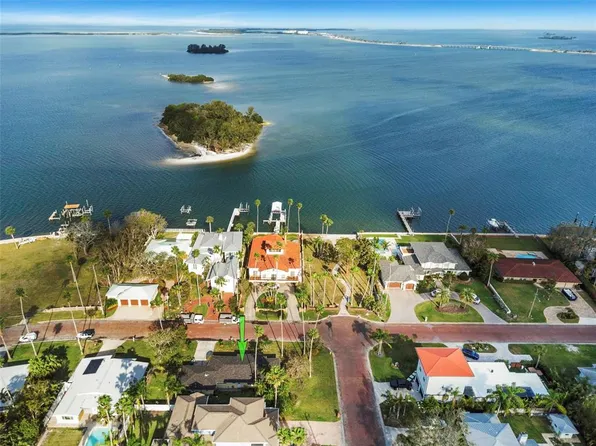 100 Buena Vista Dr S, Dunedin, FL 34698