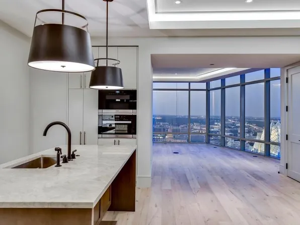 200 Congress Ave #48Y, Austin, TX 78701