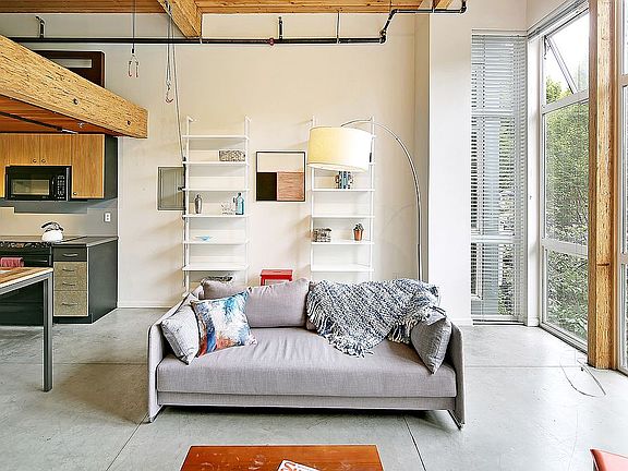 4th image of 1812 19th Ave APT 204