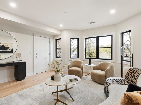 72 Hyde Park Ave Floor 1, Jamaica Plain, MA 02130