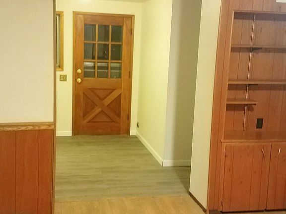 4th image of 1521 Birch Ave