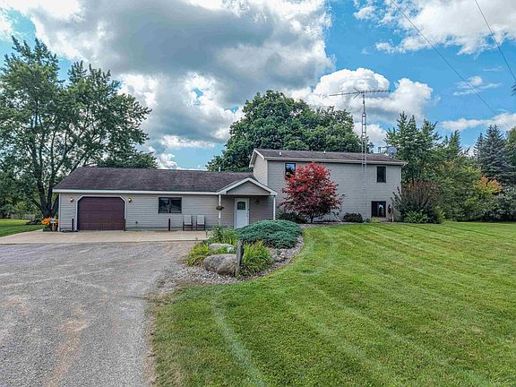 3rd image of 3505 Lang Rd