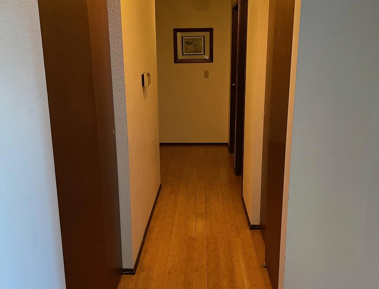 5 bed, 2.5 bath, 2670 sqft, $930 — Photo 1