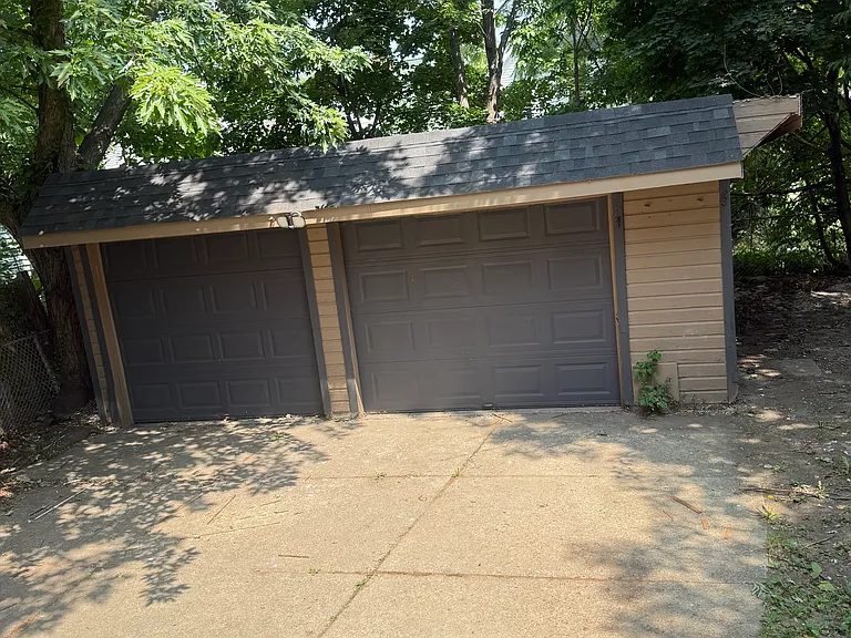 16007 Huntmere Ave #1 — Photo 10