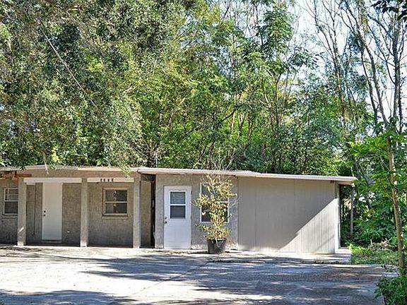 3rd image of 3309 Palmway Dr