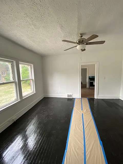 1 bed, $900 — Photo 4