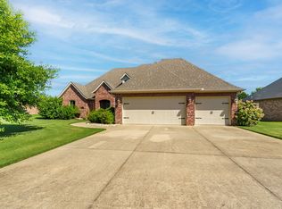 11561 Frisco Dr, Farmington, AR 72730