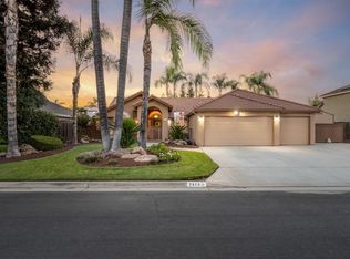 2410 E Richmond Ave, Fresno, CA