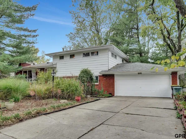 3005 S 47th St, Lincoln, NE 68506