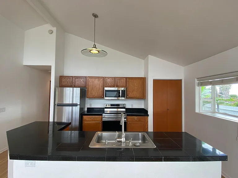 68-3506 Makana Aloha Pl — Photo 3