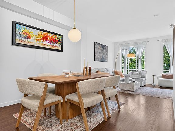 4th image of 1245 Holtby St #15
