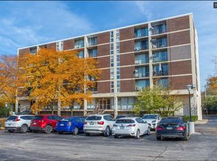 1043 S York Rd APT 205, Bensenville, IL 60106