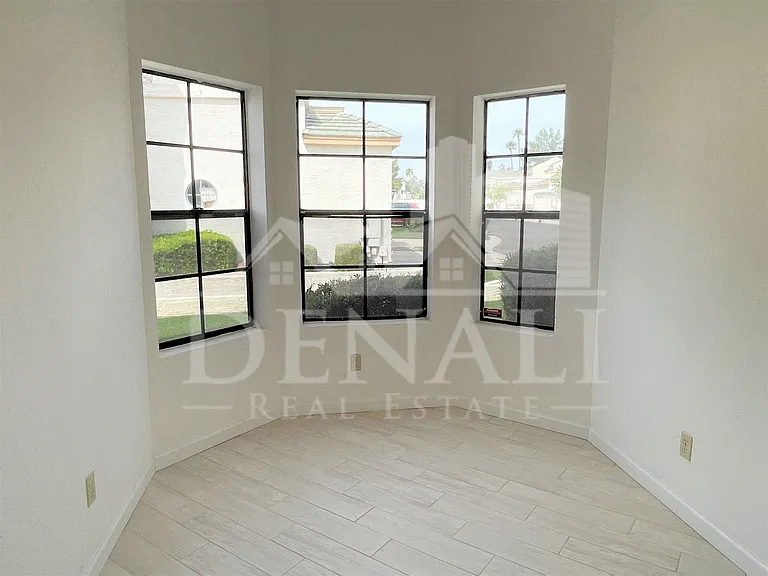 19907 N Denaro Dr — Photo 5