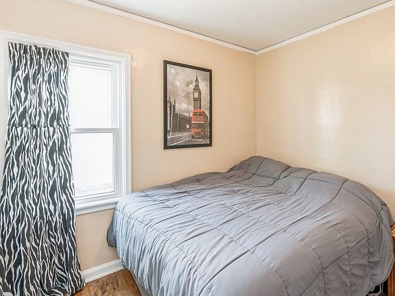 5th image of 1529 56th St