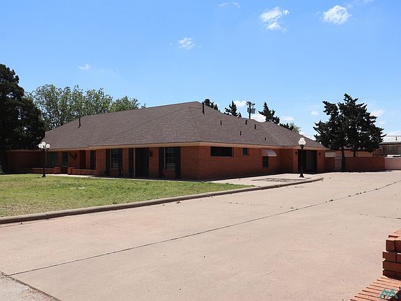 4th image of 1409 Claremont Ter