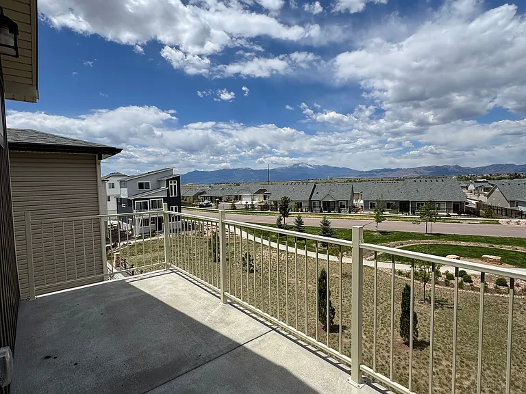 5836 Thurless Ln — Photo 27