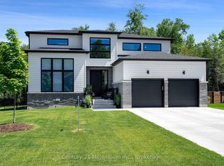 107 Tekiah Rd, The Blue Mountains, ON N0H1J0