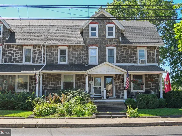 628 E Broad St, Quakertown, PA 18951