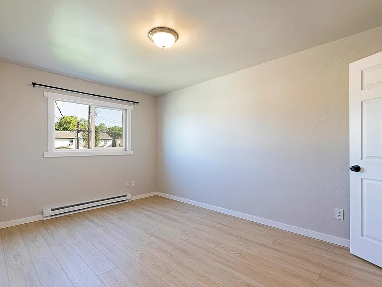 1814 Stoddard St #A — Photo 11