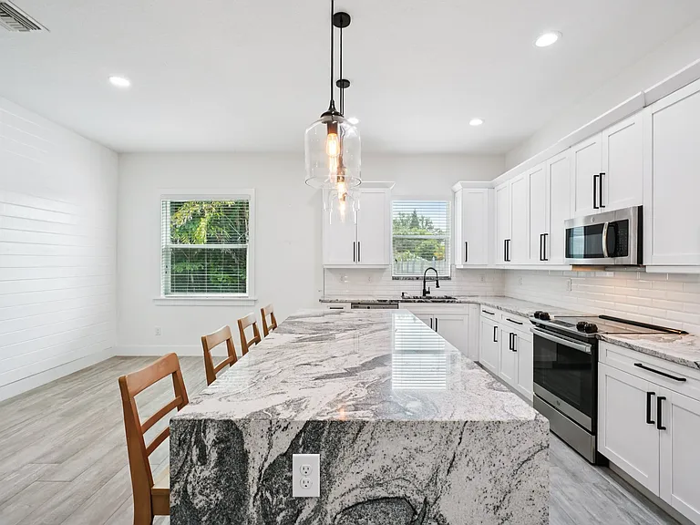 328 W Frierson Ave #1 — Photo 30