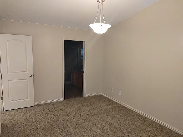 104 Seminole Dr #1 — Photo 14