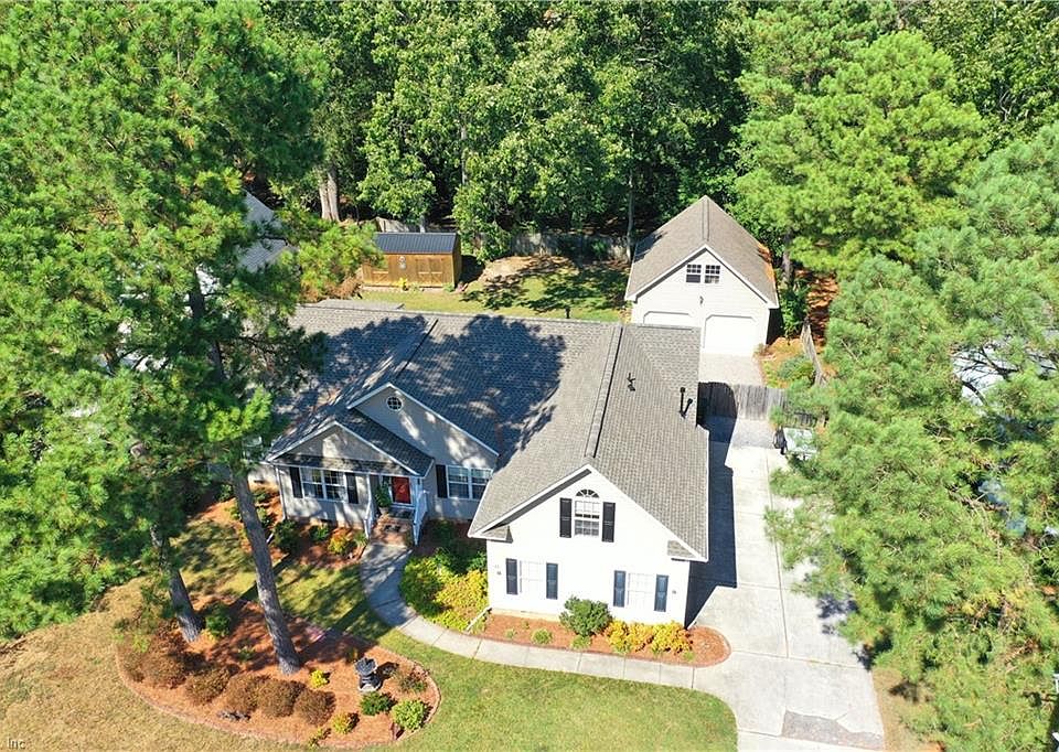 1st image of 11 Moone Creek Cir