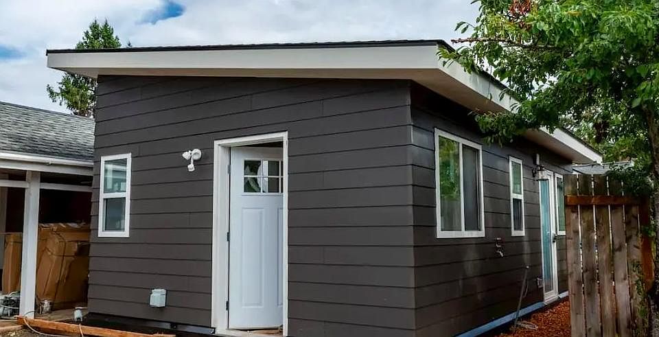 1st image of 2388 Palo Verde Ave