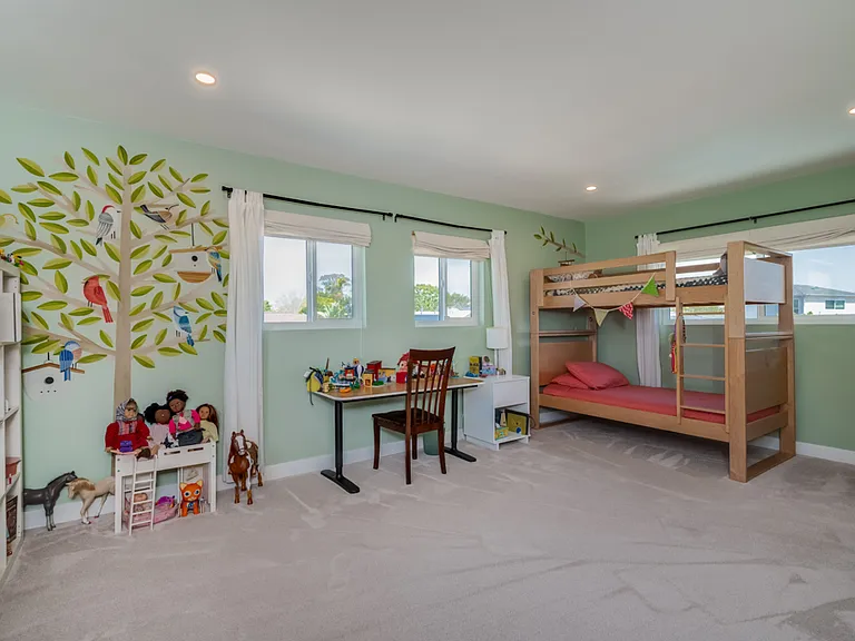 4778 Lucille Dr — Photo 24