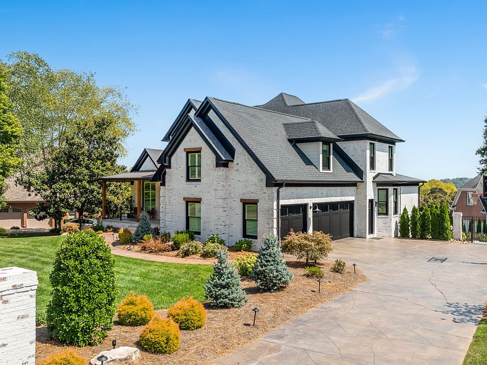 1st image of 9051 Hemingway Grove Cir