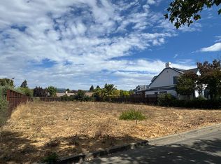 460 Harrington Dr, Sonoma, CA