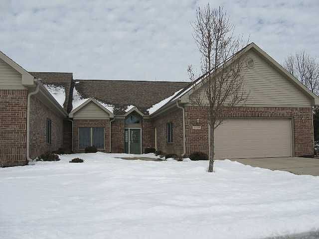 2nd image of 5108 E Fairway Dr #2
