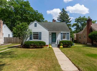128 S Coquillard Dr, South Bend, IN
