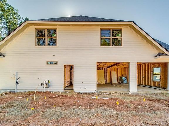 5th image of 507 Black Horse Cir