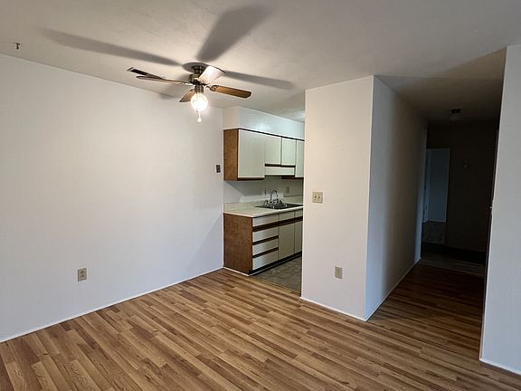 3rd image of 851-855 E Washington Ave #17774711