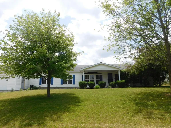 1240 Abbey Ln, Mount Pleasant, MI 48858