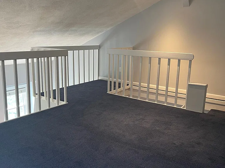 762 E Broadway #4 — Photo 11