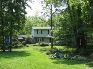 8415 Martingale Ln, Novelty, OH 44072